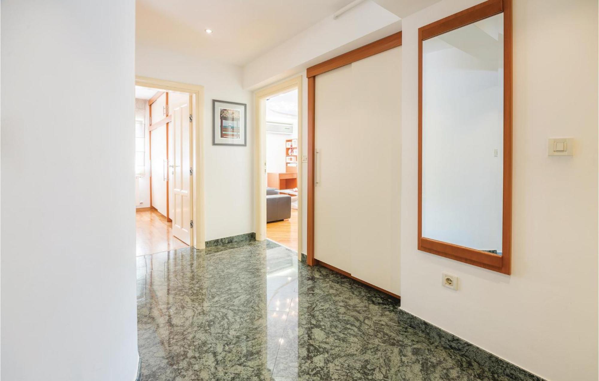 Cozy Apartment In Rijeka With Kitchen Exterior photo